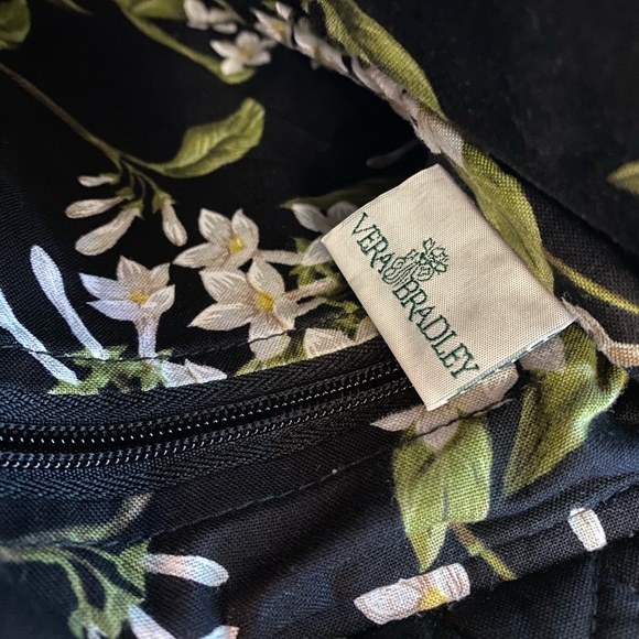 Vera Bradley Jasmine Saddle Crossbody Purse Retired Pattern Handbag Black White - Picture 7 of 10